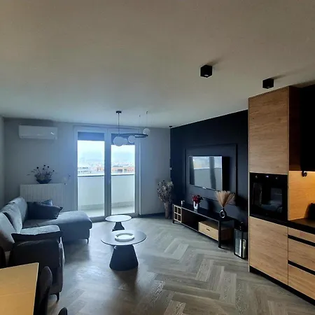 Graniczna 2 شقة رشيشوف